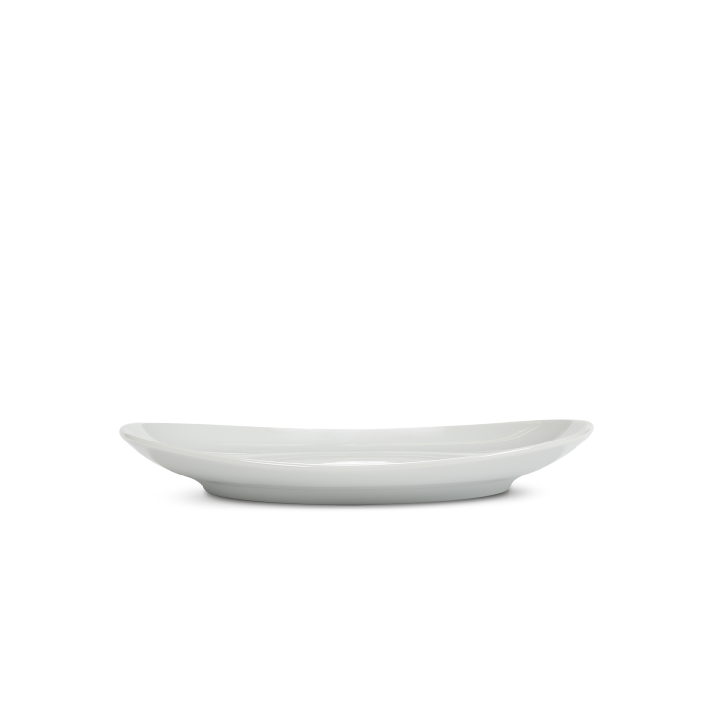 White oval dinner sales plates